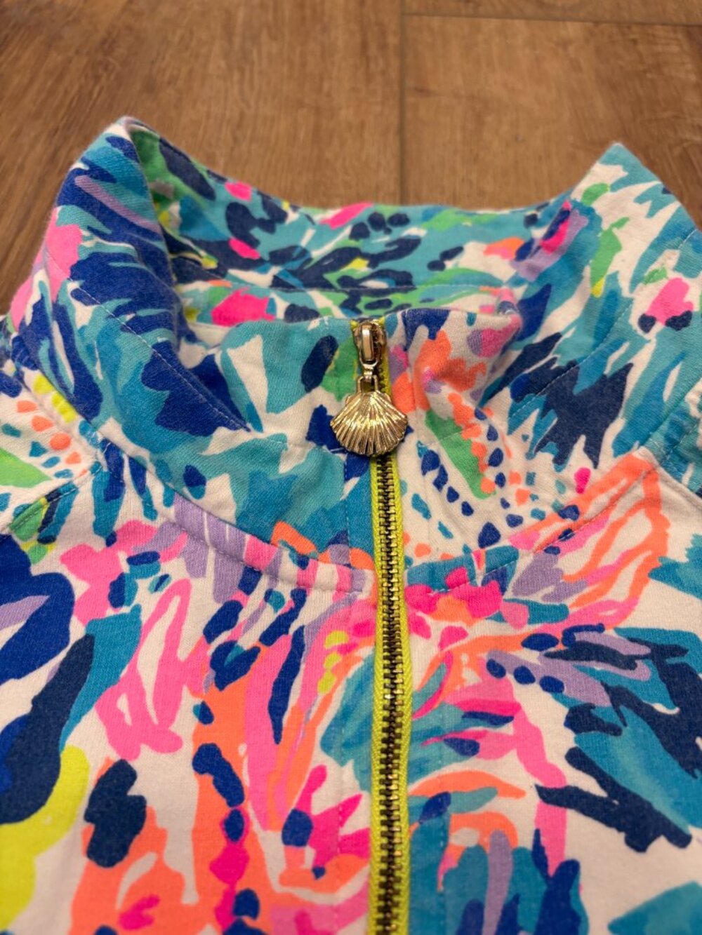 🌟 LILLY PULITZER 🌟 1/2 ZIP PRINTED SKIPPER POPOVER TOP BLUE SZ L - Picture 3 of 7